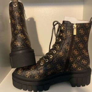 Brown guess boots size 10m